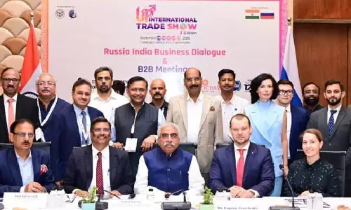 Greater Noida: रूस और भारत ने यूपी ट्रेड शो में खोले साझेदारी के नए रास्ते