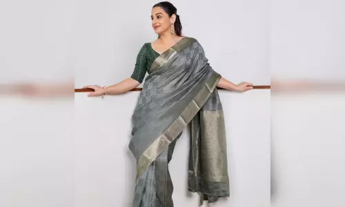 विद्या बालन ने साझा किया ट्रेडिशनल लुक, साड़ी में बिखेरा जलवा विद्या बालन ने साझा किया ट्रेडिशनल लुक, साड़ी में बिखेरा जलवा
