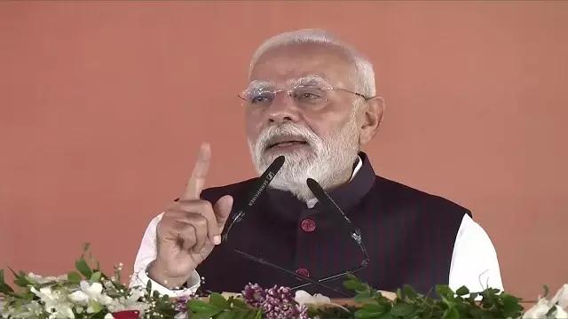 प्रधानमंत्री मोदी ने ओडिशा में BSNL की नई परियोजनाओं का शुभारंभ किया प्रधानमंत्री मोदी ने ओडिशा में BSNL की नई परियोजनाओं का शुभारंभ किया