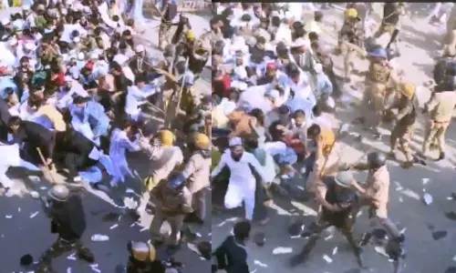 Bareilly: लाठीचार्ज के बाद माहौल गर्माया, सुब्हानी मियां ने की सद्भाव की बात Bareilly: लाठीचार्ज के बाद माहौल गर्माया, सुब्हानी मियां ने की सद्भाव की बात