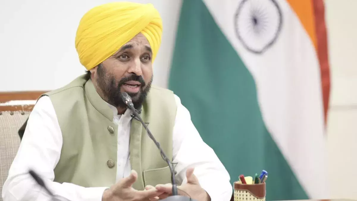 Punjab: 125 करोड़ रुपये से पंजाब के ग्रामीण क्षेत्र में डिजिटल सुविधा बढ़ेगी Punjab: 125 करोड़ रुपये से पंजाब के ग्रामीण क्षेत्र में डिजिटल सुविधा बढ़ेगी