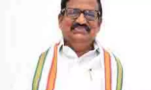 अलागिरी: कांग्रेस को DMK से ज़्यादा सीटों का हक अलागिरी: कांग्रेस को DMK से ज़्यादा सीटों का हक