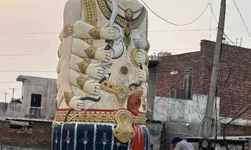 Ludhiana: पायल में दशहरा के उपलक्ष्य में दुबे परिवार ने की रावण की पूजा