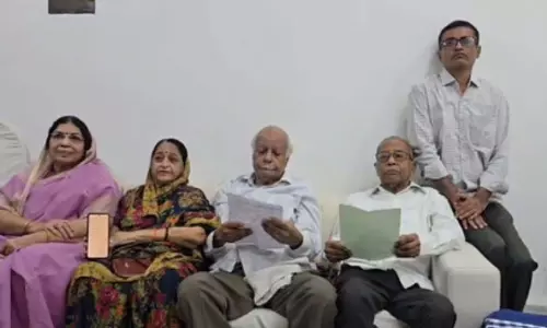 Maharashtra : पूर्व राष्ट्रपति के परिवार ने मंत्री पर धुले में जमीन हड़पने का आरोप लगाया Maharashtra : पूर्व राष्ट्रपति के परिवार ने मंत्री पर धुले में जमीन हड़पने का आरोप लगाया