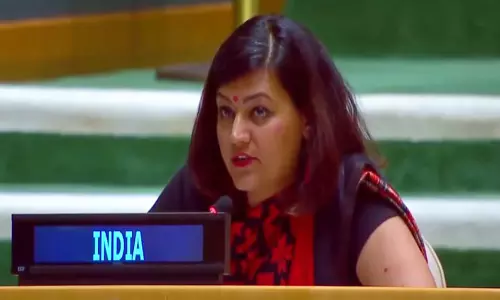 भारत ने UNGA में शरीफ के भाषण की आलोचना की भारत ने UNGA में शरीफ के भाषण की आलोचना की