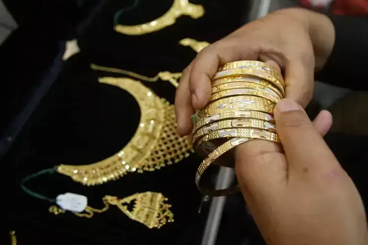 Kerala : स्वर्ण ऋण में वृद्धि से गिरवी कारोबार में वृद्धि Kerala : स्वर्ण ऋण में वृद्धि से गिरवी कारोबार में वृद्धि
