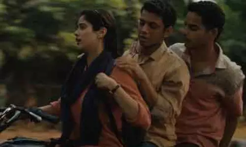 Box Office Day 1: ईशान खट्टर की ‘होमबाउंड’ ने की ₹30 लाख की कमाई Box Office Day 1: ईशान खट्टर की ‘होमबाउंड’ ने की ₹30 लाख की कमाई