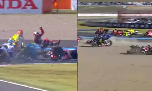 MotoGP जापानी ग्रां प्री: स्प्रिंट में हादसा, जॉर्ज मार्टिन की कॉलरबोन टूटी MotoGP जापानी ग्रां प्री: स्प्रिंट में हादसा, जॉर्ज मार्टिन की कॉलरबोन टूटी