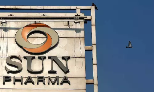 Sun Pharma पर अमेरिकी टैरिफ का खतरा, एचएसबीसी की आय पर मामूली असर Sun Pharma पर अमेरिकी टैरिफ का खतरा, एचएसबीसी की आय पर मामूली असर