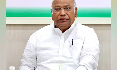 Kharge ने सोनम वांगचुक की गिरफ्तारी की निंदा की