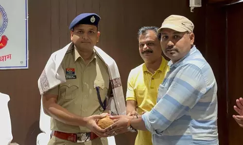 कवर्धा गैंगरेप मामलें में आरोपी 36 घंटे में गिरफ्तार, पुलिस को मिल सम्मान कवर्धा गैंगरेप मामलें में आरोपी 36 घंटे में गिरफ्तार, पुलिस को मिल सम्मान