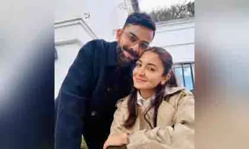 Virat: अनुष्का शर्मा के साथ प्यारी तस्वीर शेयर कर फैन्स को चौंकाया
