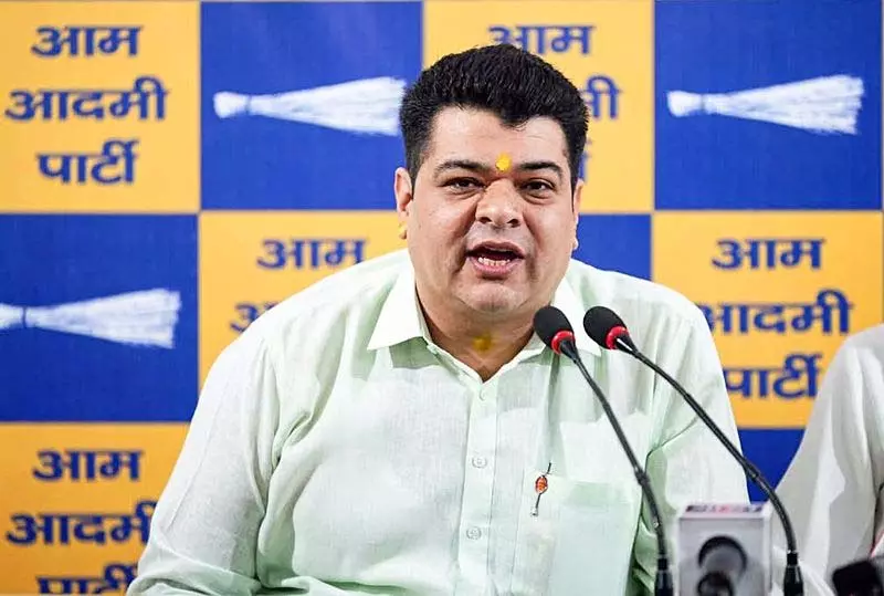 एमसीडी के 55 प्राथमिक स्कूलों में विशेष शिक्षकों की कमी: नेता प्रतिपक्ष नारंग एमसीडी के 55 प्राथमिक स्कूलों में विशेष शिक्षकों की कमी: नेता प्रतिपक्ष नारंग