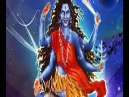 Mata Kaalratri Aarti: नवरात्रि के सातवें दिन माता कालरात्रि की आरती करें और इस मंत्र का जाप करें Mata Kaalratri Aarti: नवरात्रि के सातवें दिन माता कालरात्रि की आरती करें और इस मंत्र का जाप करें