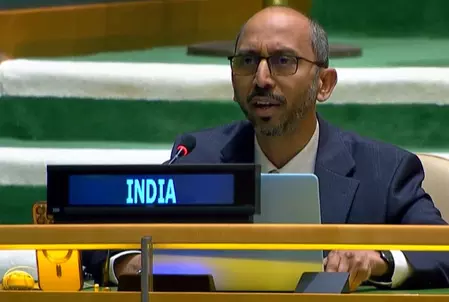 पाकिस्तान के जहरीले भाषण और आतंकवादी देश कबूलनामे पर भारत का यूएनजीए से वॉकआउट पाकिस्तान के जहरीले भाषण और आतंकवादी देश कबूलनामे पर भारत का यूएनजीए से वॉकआउट