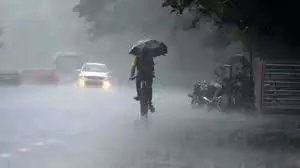 UP Weather: अलर्ट, इन जिलों में इतने दिन तक कहर बरपाएगी बारिश UP Weather: अलर्ट, इन जिलों में इतने दिन तक कहर बरपाएगी बारिश