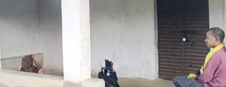 गमछे से पिता का गला घोंटा, नशे में था कलयुगी बेटा गमछे से पिता का गला घोंटा, नशे में था कलयुगी बेटा