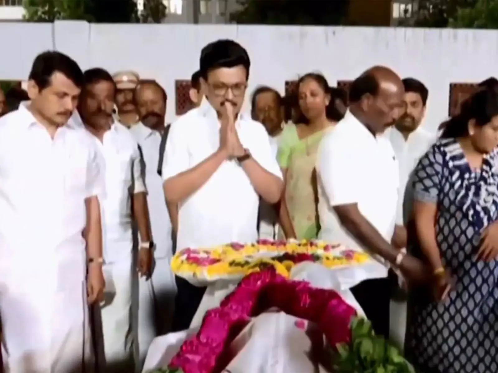 तमिलनाडु के CM स्टालिन ने करूर त्रासदी पर दुख व्यक्त किया तमिलनाडु के CM स्टालिन ने करूर त्रासदी पर दुख व्यक्त किया