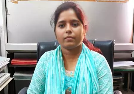 हिना नाज: पोलियो से जूझती महिला ने हौसले से महिलाओं को बनाया आत्मनिर्भर हिना नाज: पोलियो से जूझती महिला ने हौसले से महिलाओं को बनाया आत्मनिर्भर