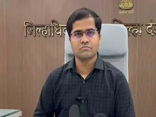 भारी बारिश और भातसा डैम खुलने से बढ़ा नदी का जलस्तर, प्रशासन ने जारी किया अलर्ट भारी बारिश और भातसा डैम खुलने से बढ़ा नदी का जलस्तर, प्रशासन ने जारी किया अलर्ट