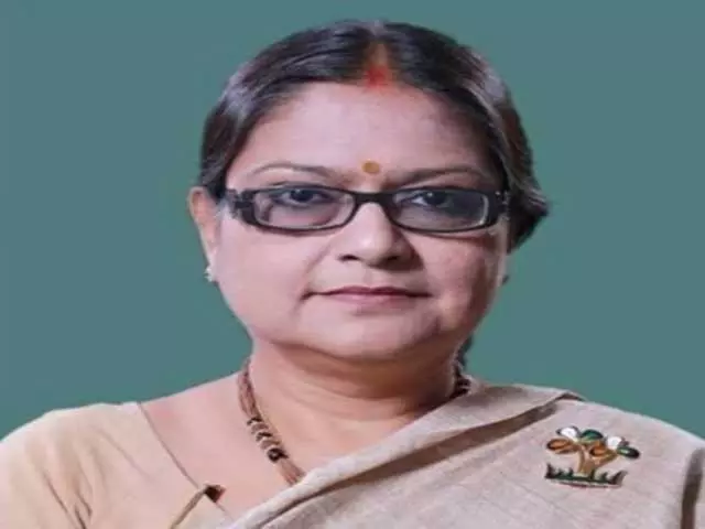 तृणमूल नेता के सोशल मीडिया पोस्ट से विवाद, पार्टी ने जारी किया स्पष्टीकरण तृणमूल नेता के सोशल मीडिया पोस्ट से विवाद, पार्टी ने जारी किया स्पष्टीकरण