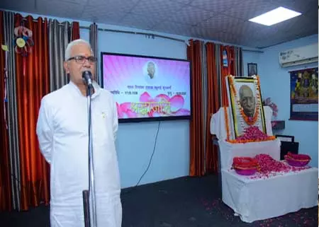 माधव विनायक मधुभाई कुलकर्णी की श्रद्धांजलि सभा आयोजित, आरएसएस नेताओं ने व्यक्त किए विचार माधव विनायक मधुभाई कुलकर्णी की श्रद्धांजलि सभा आयोजित, आरएसएस नेताओं ने व्यक्त किए विचार