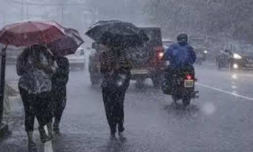 Mumbai: भारी बारिश, आईएमडी ने  जारी किया रेड अलर्ट