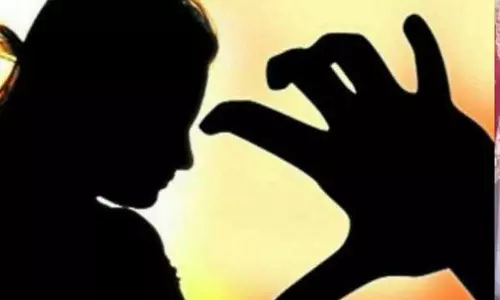 रील नहीं बनाई पत्नी ने, पति ने किया बेघर