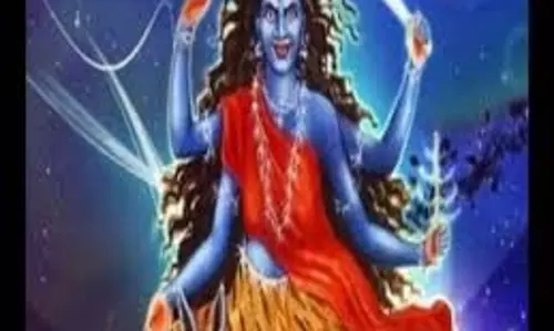 Mata Kaalratri Aarti: नवरात्रि के सातवें दिन माता कालरात्रि की आरती करें और इस मंत्र का जाप करें