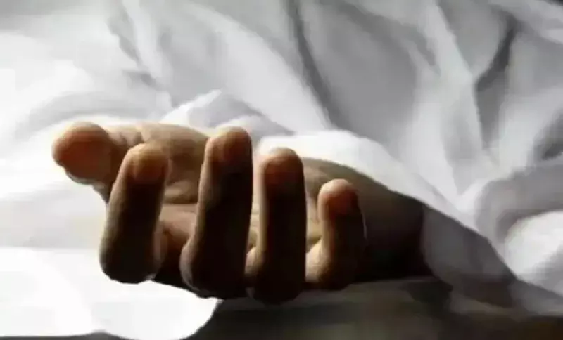 Assam: कथित भ्रष्टाचार का पर्दाफाश करने वाले शिक्षक की रहस्यमय परिस्थितियों में मौत Assam: कथित भ्रष्टाचार का पर्दाफाश करने वाले शिक्षक की रहस्यमय परिस्थितियों में मौत