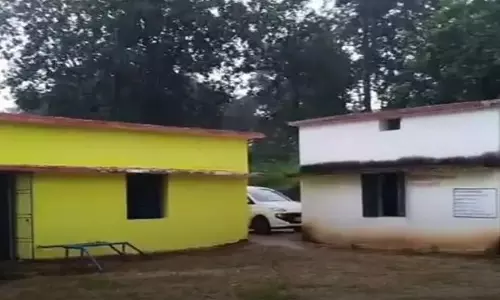 प्रधान पाठक सस्पेंड, छेड़छाड़ से परेशान छात्रा नहीं दे पाई थी एग्जाम प्रधान पाठक सस्पेंड, छेड़छाड़ से परेशान छात्रा नहीं दे पाई थी एग्जाम