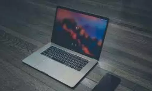 Amazon Sale 2025: ₹60,000 से कम में मिल रहे टॉप 5 लैपटॉप, पढ़ाई और ऑफिस वर्क के लिए हैं बेस्ट Amazon Sale 2025: ₹60,000 से कम में मिल रहे टॉप 5 लैपटॉप, पढ़ाई और ऑफिस वर्क के लिए हैं बेस्ट