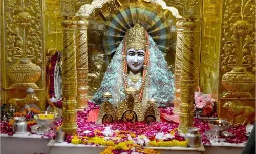Haryana: नवरात्रि मेले के दौरान मनसा देवी मंदिर में श्रद्धालुओं ने 16 लाख रुपये दान किए
