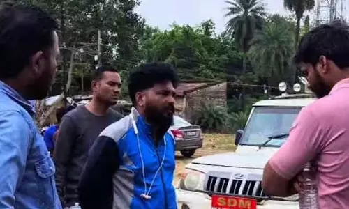 डोंगरगढ़ धार्मिक स्थल में पार्किंग ठेकेदार पर लगा जुर्माना