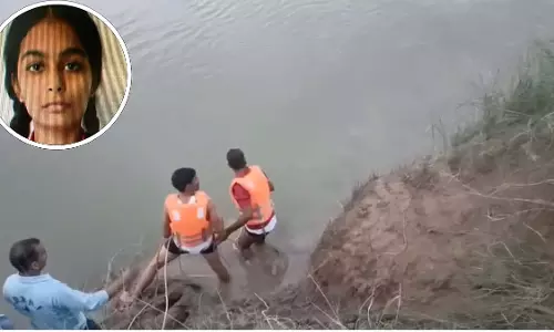 MP : पिता ने 19 साल की बेटी को गोली मारकर शव नदी में फेंका MP : पिता ने 19 साल की बेटी को गोली मारकर शव नदी में फेंका