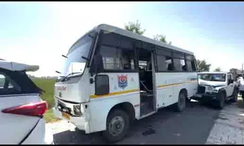 Amritsar: सुखबीर बादल के काफिले की कार दुर्घटनाग्रस्त, तीन पुलिसकर्मी घायल