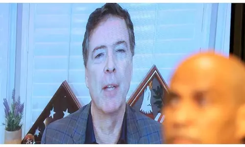 James Comey पर अमेरिकी कांग्रेस के समक्ष गवाही देने का आरोप James Comey पर अमेरिकी कांग्रेस के समक्ष गवाही देने का आरोप