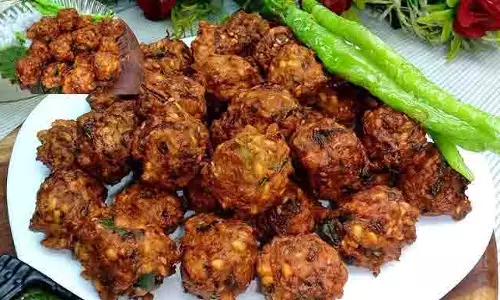 स्वाद और सेहत से भरपूर: घर पर बनाएं कुरकुरा मूंग बड़ा स्वाद और सेहत से भरपूर: घर पर बनाएं कुरकुरा मूंग बड़ा