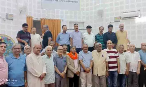 कर्नल तेज टिक्कू, चंद्र मोहन को PNBMT एमेच्योर पत्रकार पुरस्कार प्रदान किया गया