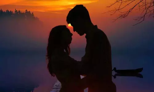 ब्रेकअप के बाद पूर्व प्रेमिका की निजी तस्वीरें लीक.. शख्स गिरफ्तार ब्रेकअप के बाद पूर्व प्रेमिका की निजी तस्वीरें लीक.. शख्स गिरफ्तार