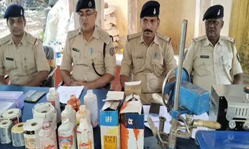 नकली विदेशी शराब फैक्ट्री का भंडाफोड़, कई राज्यों तक फैला था नेटवर्क
