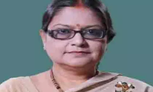 तृणमूल नेता ने सोशल मीडिया पोस्ट से विवाद खड़ा किया तृणमूल नेता ने सोशल मीडिया पोस्ट से विवाद खड़ा किया