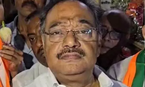 पाकिस्तान को सिंदूर की कीमत चुकानी पड़ेगी : समिक भट्टाचार्य पाकिस्तान को सिंदूर की कीमत चुकानी पड़ेगी : समिक भट्टाचार्य