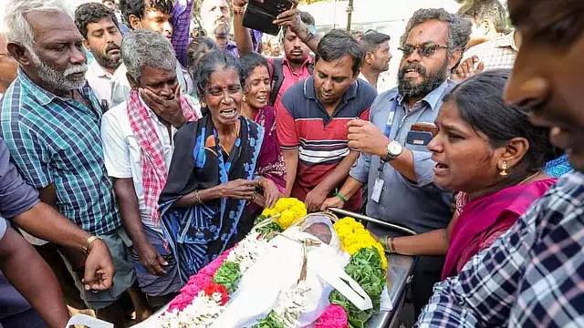 करूर में 40 लोगों की मौत का मुख्य कारण क्या है? तमिलनाडु चिकित्सा शिक्षा निदेशक ने बताया करूर में 40 लोगों की मौत का मुख्य कारण क्या है? तमिलनाडु चिकित्सा शिक्षा निदेशक ने बताया