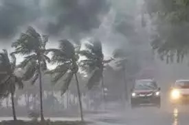 Bihar Weather: मौसम ने फिर बदला रूप, कई जिलों में अलर्ट जारी Bihar Weather: मौसम ने फिर बदला रूप, कई जिलों में अलर्ट जारी