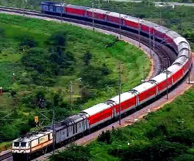 Jodhpur: रेलवे सुरक्षा में बड़ा कदम, कवच सिस्टम का होगा विस्तार Jodhpur: रेलवे सुरक्षा में बड़ा कदम, कवच सिस्टम का होगा विस्तार