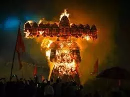 Dussehra 2025: विजयादशमी पर इस शुभ मुहूर्त में करें शस्त्र पूजा और रावण दहन Dussehra 2025: विजयादशमी पर इस शुभ मुहूर्त में करें शस्त्र पूजा और रावण दहन