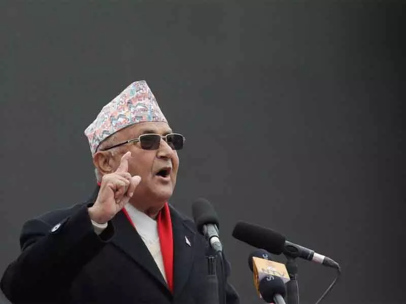 राजनीतिक संकट के बीच अपदस्थ नेपाली PM ने निर्वासन की अफवाहें खारिज कीं राजनीतिक संकट के बीच अपदस्थ नेपाली PM ने निर्वासन की अफवाहें खारिज कीं