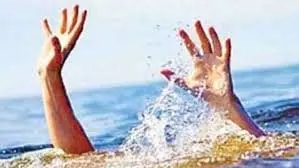 Tikamgarh: मां और बेटे की दर्दनाक मौत, गांव में फैली सनसनी Tikamgarh: मां और बेटे की दर्दनाक मौत, गांव में फैली सनसनी