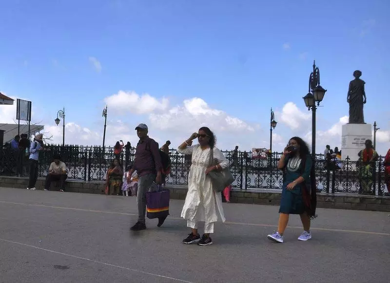 Himachal में 4 अक्टूबर को हल्की बारिश होने की संभावना Himachal में 4 अक्टूबर को हल्की बारिश होने की संभावना